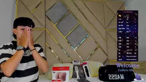 Amber  online show from November 2025 03:34:02 PM