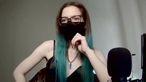 Amber non-nude model online show from January 2025 05:53:02 AM