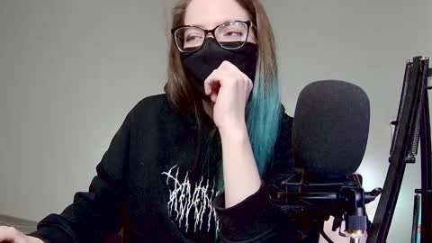 Amber non-nude model online show from January 2025 01:48:02 AM