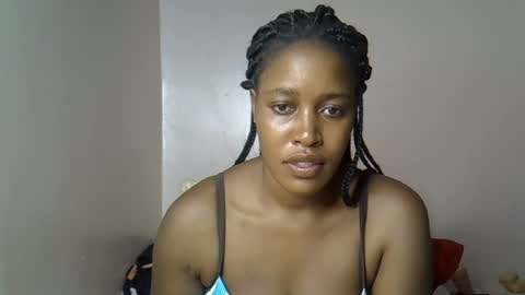 amber_cutie2 online show from July 2026 05:04:01 PM