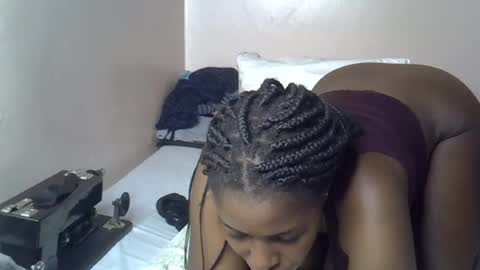 amber_cutie2 online show from July 2026 03:00:02 AM