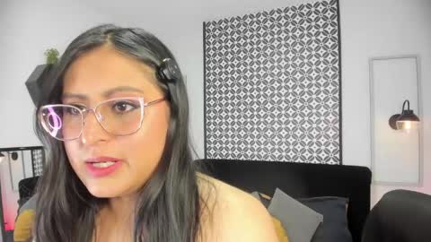 Snapshot of amber_gold113 chatting on April 2026 02:49:02 AM Amber online show from April 2026 02:49:02 AM