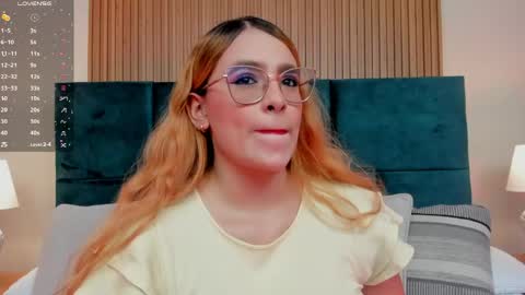 Snapshot of amber_kiss_ chatting on May 2026 06:58:01 PM Emily online show from May 2026 06:58:01 PM