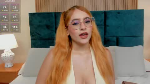 Snapshot of amber_kiss_ chatting on June 2026 06:41:01 PM Emily online show from June 2026 06:41:01 PM
