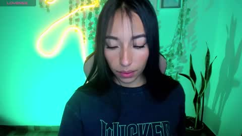 Amber online show from February 2025 11:10:01 AM