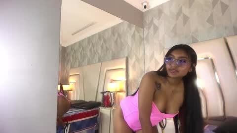 amberblazze online show from October 2025 12:06:01 PM