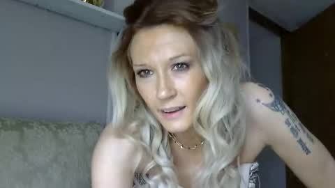Kaligirll online show from May 2026 10:50:01 PM