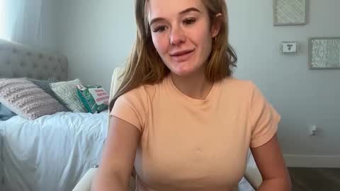 Amber online show from October 2025 08:13:02 PM