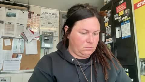 ambermoss7 online show from April 2026 06:34:01 PM