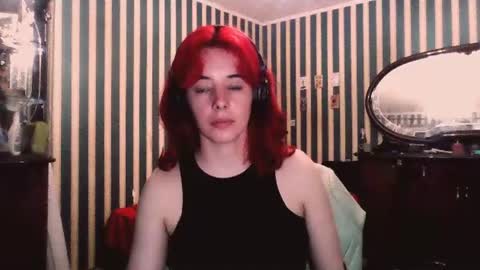 Snapshot of amberrrdolll chatting on June 2026 08:21:01 PM amberrrdolll online show from June 2026 08:21:01 PM