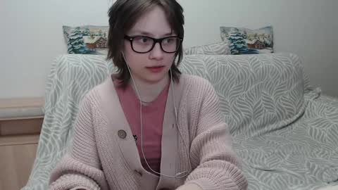 Amber online show from December 2024 04:04:02 AM