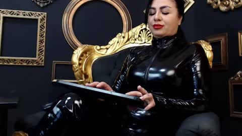 AMBER online show from February 2025 05:41:01 AM