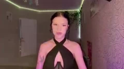 Alica online show from January 2026 03:14:01 PM