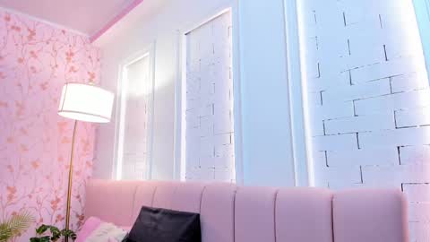 Amelia Adams online show from March 2025 07:09:02 PM