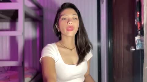 Amelia online show from March 2026 11:35:01 PM