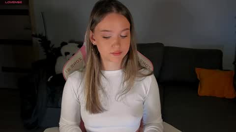 Snapshot of amelia_lein chatting on December 2024 10:51:02 PM Your Amelia online show from December 2024 10:51:02 PM