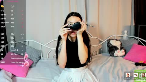 Anna online show from April 2026 02:01:01 AM