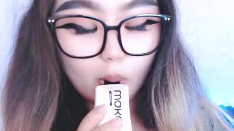 Snapshot of amelia_sunlight chatting on July 2026 05:22:01 PM Amelia online show from July 2026 05:22:01 PM
