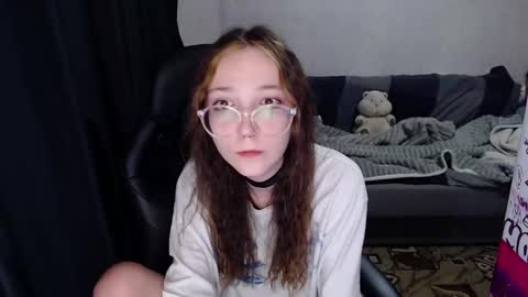 Snapshot of ameliakamishiro chatting on October 2025 08:01:01 AM Amelia online show from October 2025 08:01:01 AM