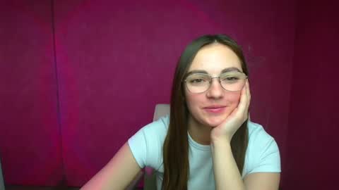 Amelie online show from December 2024 08:33:01 AM