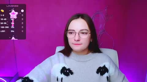 Amelie online show from February 2025 06:13:02 AM