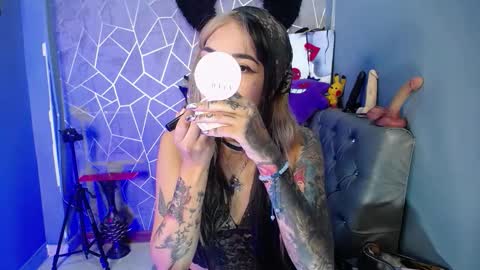 AMELIEROUS .. see you tomorrow  kisses online show from October 2025 04:32:01 AM