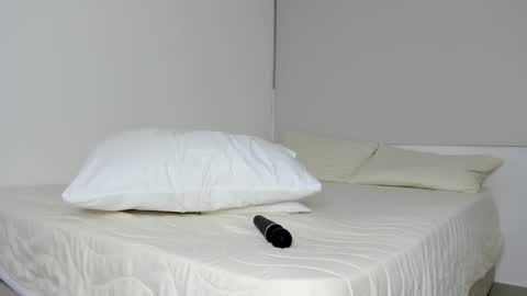 Snapshot of amellove chatting on January 2025 01:08:01 AM Amelie gadotx ig online show from January 2025 01:08:01 AM