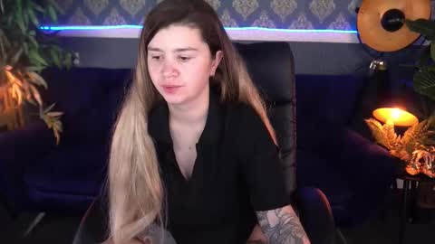 amellymillyy online show from November 2025 10:42:01 PM