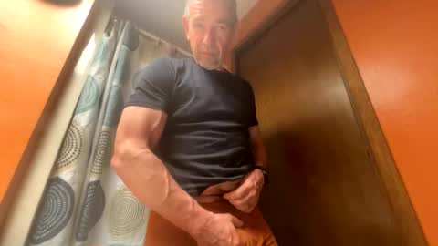 american_ron online show from April 2026 03:37:02 AM