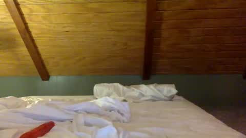 americuh online show from February 2026 06:20:02 AM