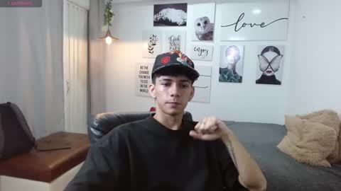 amethystshadow online show from November 2025 04:07:01 PM