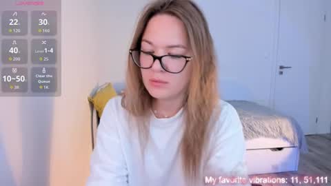 Hi-hi I am Kate welcome to my sexy room online show from July 2026 11:06:02 AM