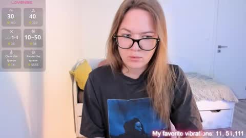 Hi-hi I am Kate welcome to my sexy room online show from July 2026 10:17:02 AM