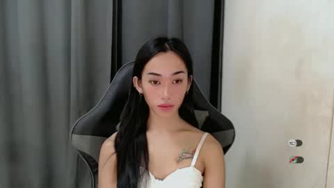 JOANNA online show from December 2024 04:54:01 PM