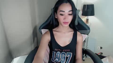 JOANNA online show from November 2025 02:06:01 AM