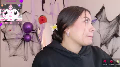 Amy online show from October 2025 03:33:02 PM