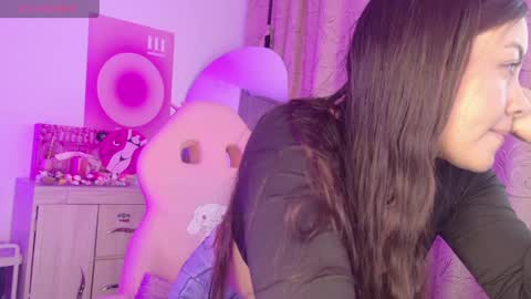 Snapshot of amicuper chatting on May 2026 01:58:01 AM Amy online show from May 2026 01:58:01 AM