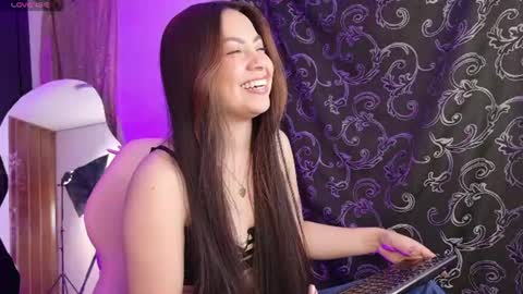 Snapshot of amicuper chatting on July 2026 05:43:02 AM Amy online show from July 2026 05:43:02 AM