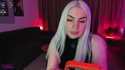 Snapshot of amina_haze chatting on July 2026 09:46:02 PM amina_haze online show from July 2026 09:46:02 PM