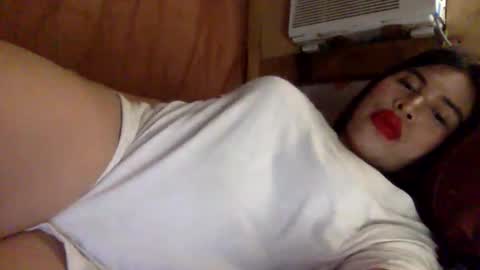 Snapshot of amira_papaya69 chatting on June 2026 05:38:02 PM Amira online show from June 2026 05:38:02 PM