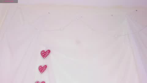 amira_princesswc online show from April 2026 01:42:02 AM