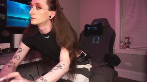 Snapshot of amirinsworld chatting on March 2026 01:38:01 AM Am-er-in online show from March 2026 01:38:01 AM