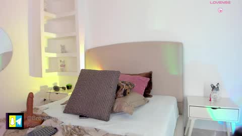 AMMY online show from February 2025 01:59:02 AM