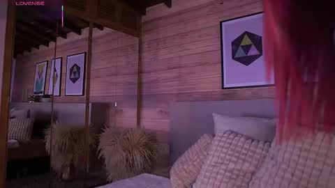 Ammy Scott  online show from November 2025 07:46:02 PM