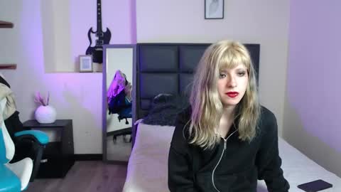 Amnesia online show from November 2025 01:32:02 PM