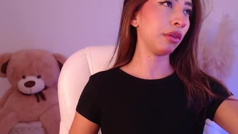 Sophi online show from October 2025 10:16:02 AM