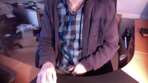 Snapshot of amor2200 chatting on December 2024 02:33:02 PM Amor2200 online show from December 2024 02:33:02 PM