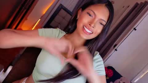 Prinsesa online show from September 2025 06:13:01 AM