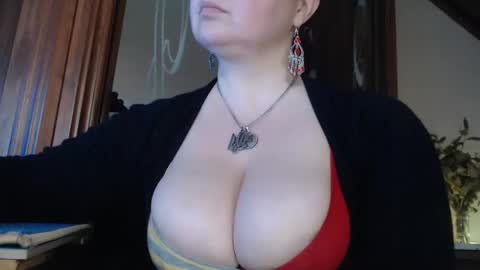 amorelara online show from February 2025 10:02:02 AM