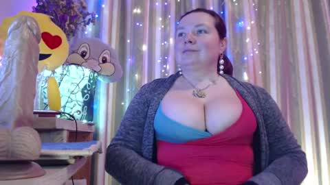 amorelara online show from April 2026 07:55:01 AM